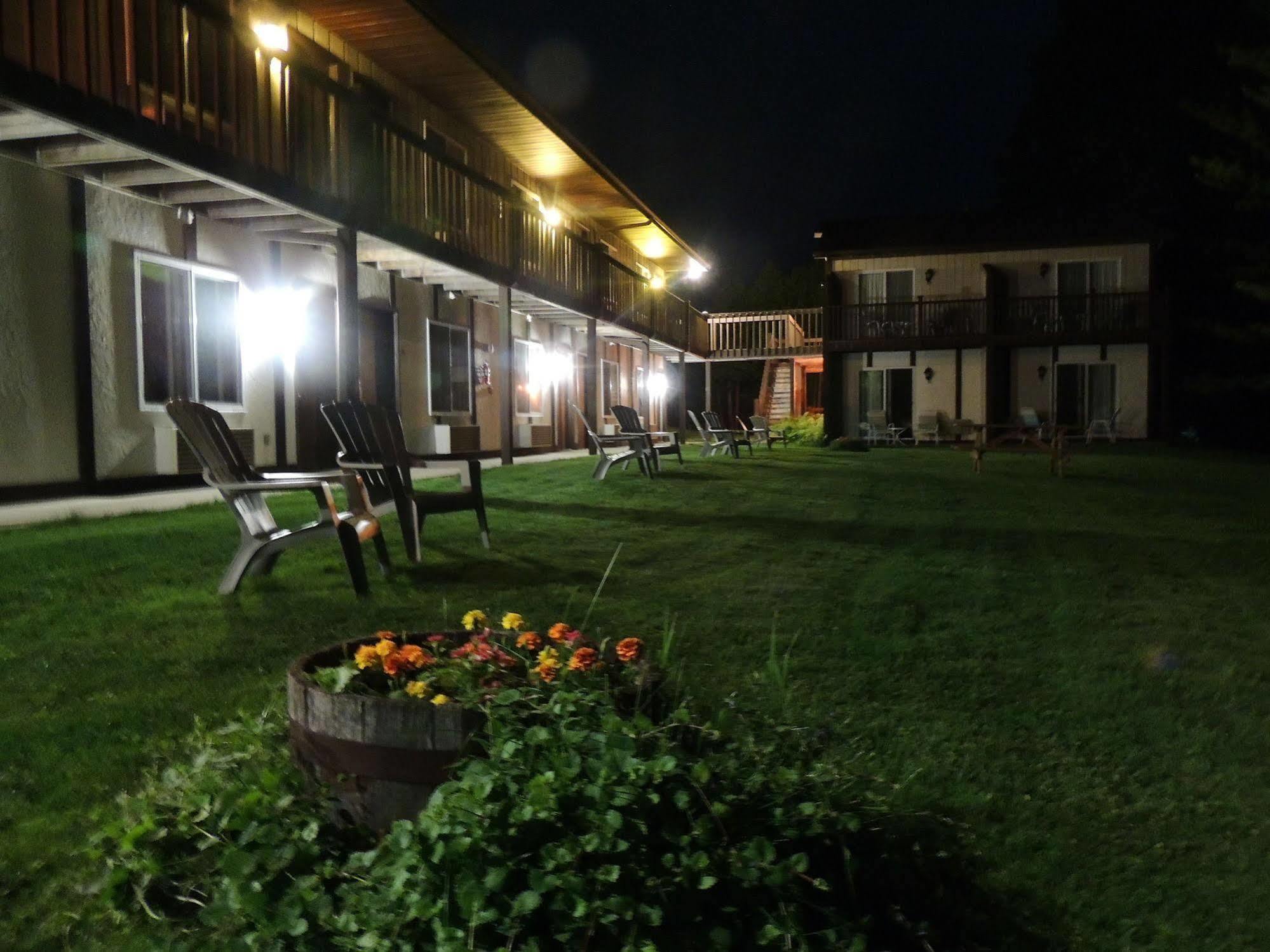 Sister Bay Inn Extérieur photo